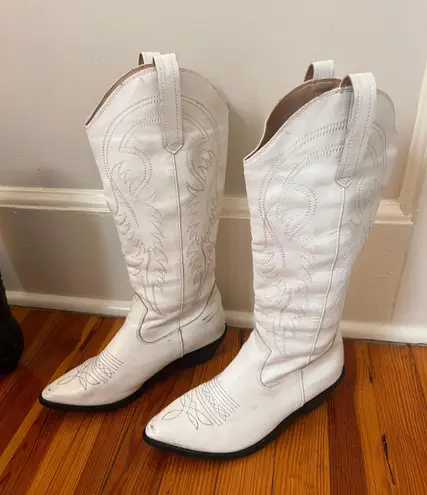 White Cowboy Boots Size 8