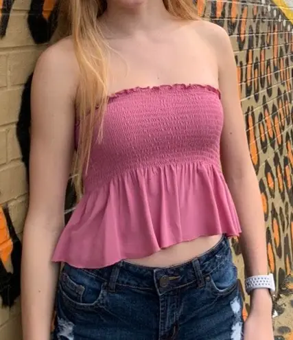 Garage pink crop top