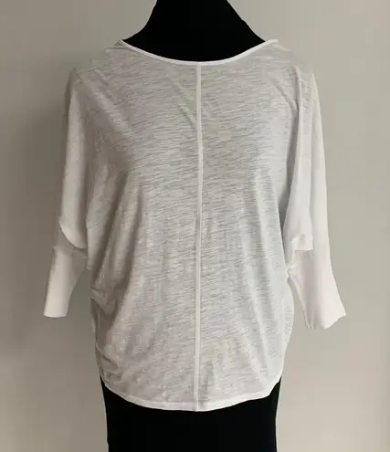 Stylus 3/4 Batwings Yoga Top