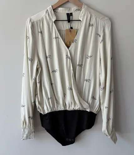 Knot Sisters NWT  Aria Bodysuit thumbnail 2