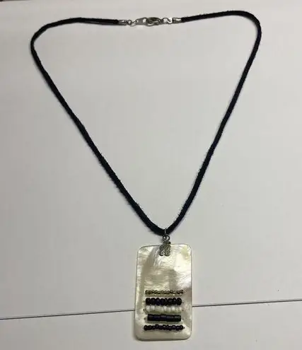 Women’s Black Cord / White Beaded Shell Pendant Costume Necklace