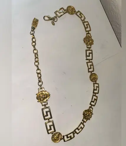 Vintage Gold Lion Medallion Chain Belt Made in Korea signed EXP Concho Luxury