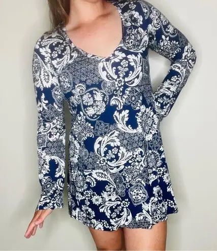 Michael Lauren Kyle Long Sleeve Mini Dress