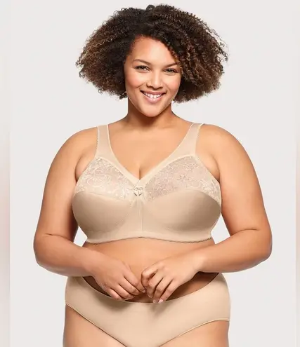 Glamorise Blush Nude MagicLift Original Support Full Coverage Wireless Bra 38G Tan Size undefined