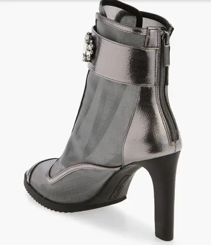 Karl Lagerfeld NEW PARIS Blayze Peep Toe Bootie (Women) 9.5M, SILVER