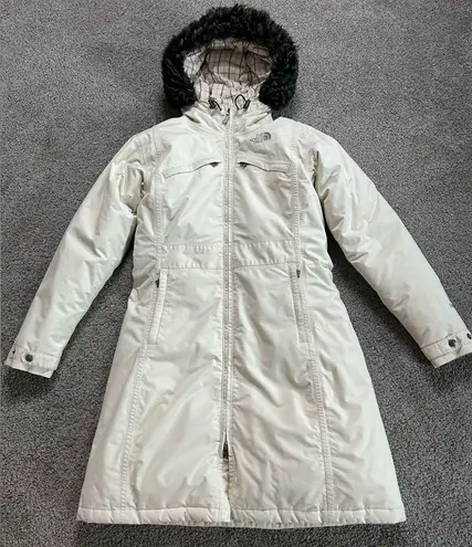 The North Face Women’s  Cream Hyvent Down Parka Faux Fur Hood size Small