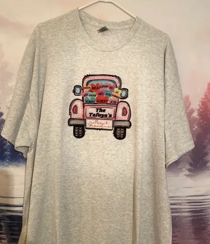 Valentines family truck with custom names Size L