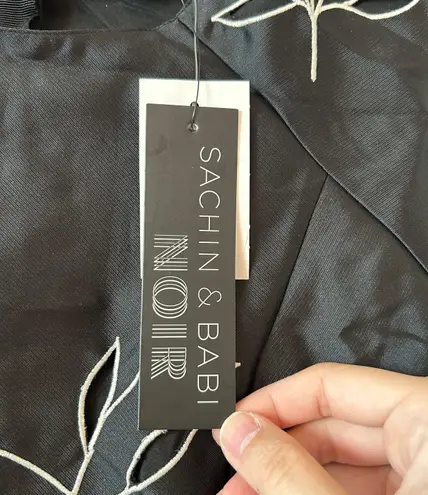 Sachin + Babi Fit & Flare Black Leaflet Couture Dress Size 0 NWT