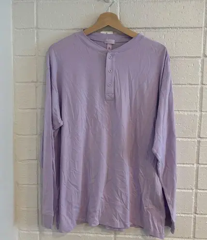 SKIMS NWT boyfriend longsleeve Henley shirt in lily