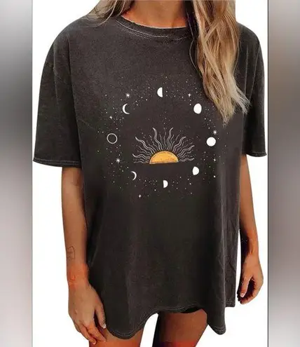 Gray Graphic Relaxed T