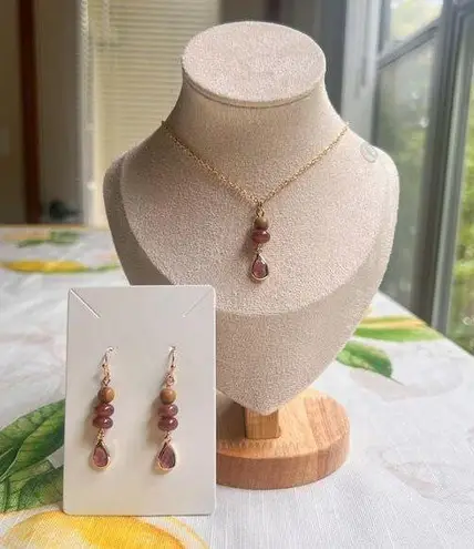 Garnet Jewelry Set, Strawberry Quartz Necklace, Nature Wood Bead Casual Set Red