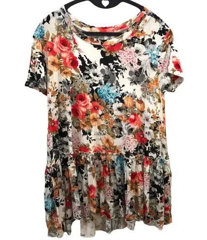 Agnes & Dora SMALL Soft Floral Relaxed Ruffle Hem Short Sleeve Top