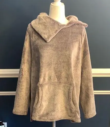 Women’s split collard Sherpa like sweatshirt Purple Size L