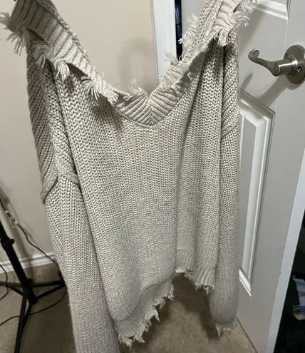 Cream vintage knit sweater. #cottagecore
#cutee #cheap Size M