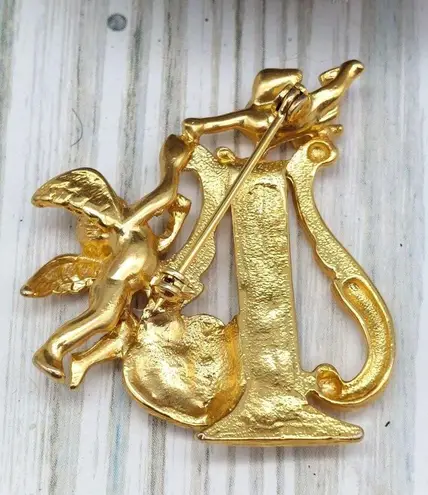 Vintage Gold Tone Harp Brooch Pin Cupid Angels Rhinestone Heart 1.75"