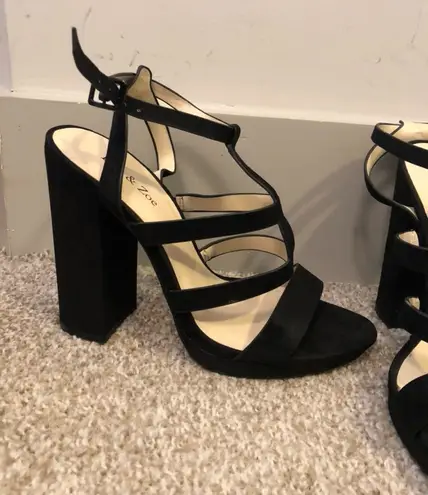 Eva & Zoe Black Chunky Heels