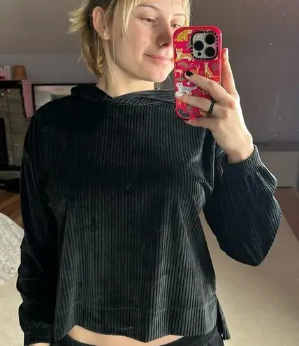 Crave fame : Ribbed Velour Cropped Black Hoodie