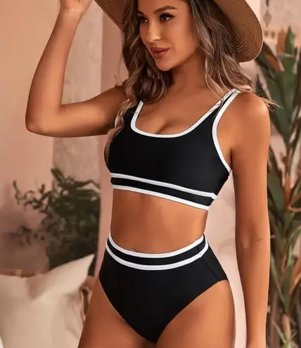 NWT Black & White Ribbed Colorblock High Waisted Bikini Set – XS