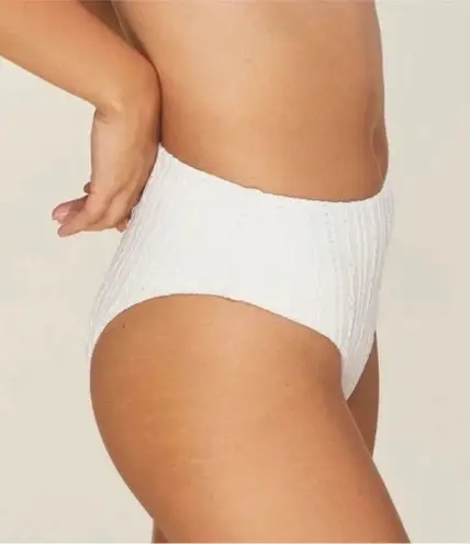 ANDIE NWT Coconut White 90’s High Waisted Swimsuit Bottom Size Medium - Image 2