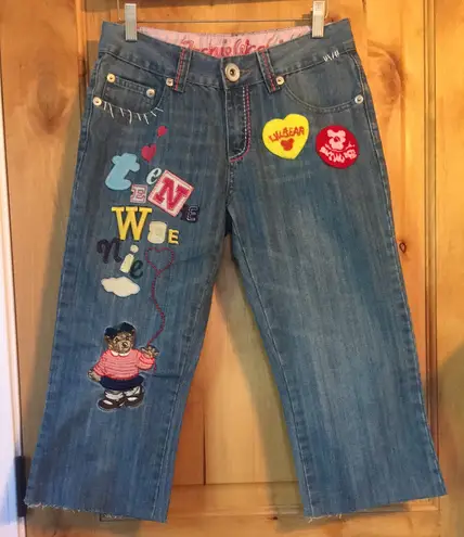 TEENIE WEENIE Embellished Patches Blue Jean Capris EUC 6 Rare HTF