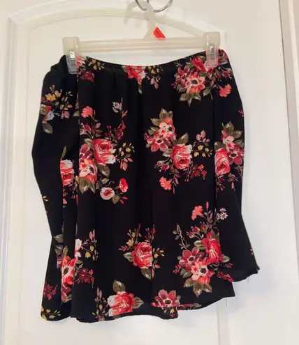 Strapless Black Floral Blouse Size M