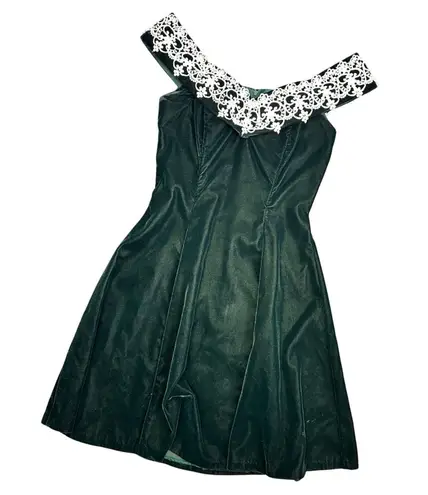 Jessica McClintock Gunne Sax Lace Trim Velvet V-Neck Dress Green Size 3/4