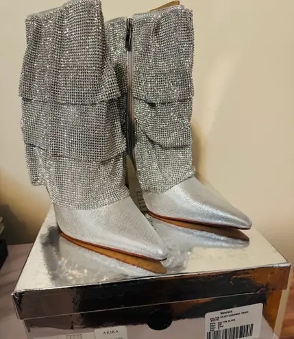 AZALEA WANG Chilton Silver Tone Chainmail Drape Booties size 8,5