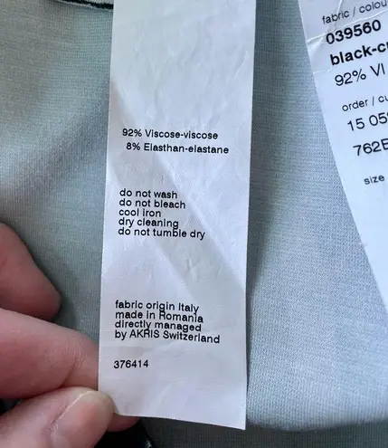Akris Punto pencil skirt size 10