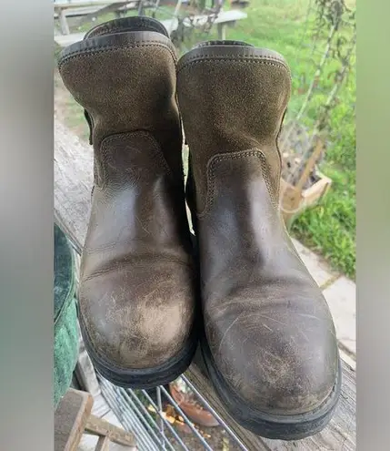 Bos. & Co. Army Green Booties 694 Size 9.5