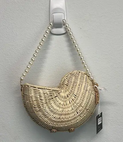 Haute Hippie | Seashell-Shaped Bag w/ Faux Pearl Handles π