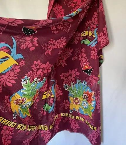 Papua New Guinea Sarong Wrap With Floral Design & PNG Flag Accents pink maroon Size undefined