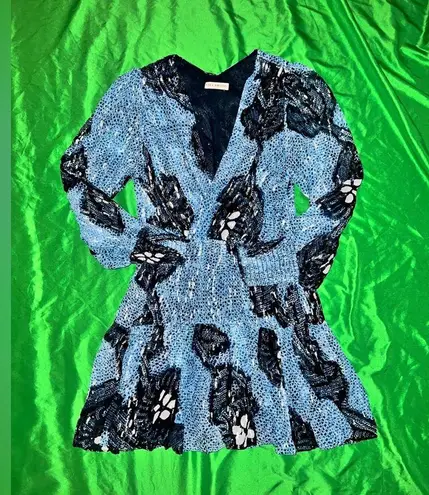Ulla Johnson Noemi Blue Floral Wrap Dress size 4- Missing Belt