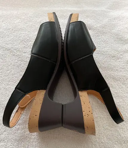 Lightweight peep toe sling back shoes Size 40 9.5 adjustable straps NWOT Black