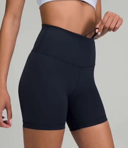 Lululemon Wunder Train Short HR 8”