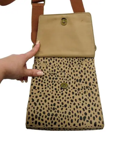 Universal Threads Universal Thread Leopard Print Crossbody Bag Rectangle Animal Print Bag