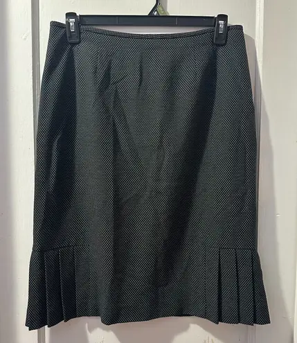 Kasper Petite Black Diamond Polkadot Skirt in 12P