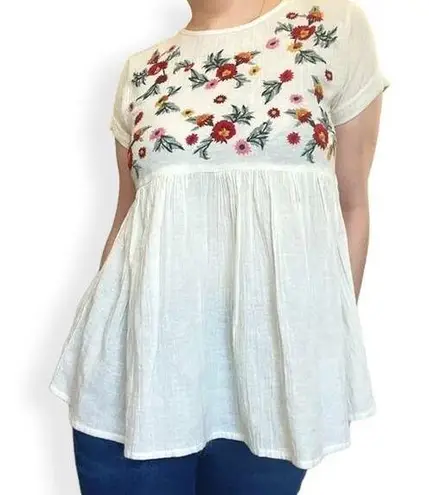 World Market | NWT | S/M Floral Embroidered Soft White Flowy Muslin Like Blouse