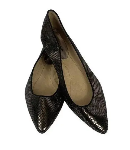 Arizona Jeans Women's Scaled Black Flat Shoes