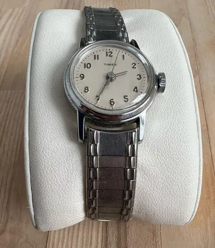 Timex Ladies Watch Rare Vintage Mechanical Winding Stainless Stretch Bracelet