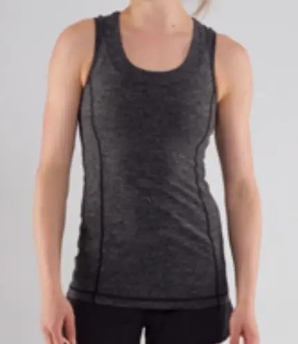 Lululemon  Run Dash Tank Heather Grey Ruffled Back Air Pods‎ Pocket Size 8