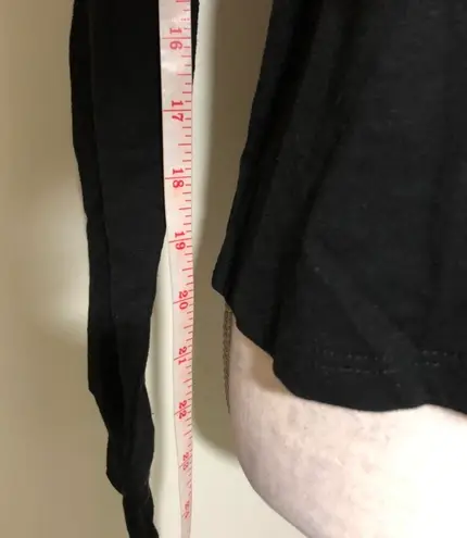 The Beatles NWOT Black Long Sleeved Union Jack Flag Screenprint Crewneck Tee T Shirt Top New Size Small