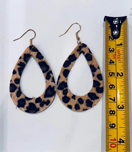 Faux Fur Teardrop Open Cut Out Dangle Animal Print Earrings New Brown
