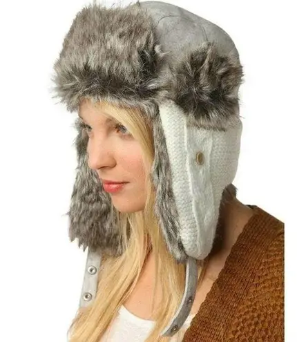 BDG NWT  Urban Outfitters Wool & Faux Fur Knit Winter Trapper Aviator Hat Cream