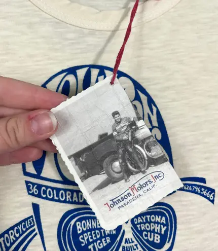 Johnson Motors Women's Cream Fitted Baby Tee NWT Bikercore Biker Large L Racing