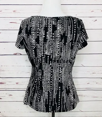 Briggs New York Stretch Cap Sleeve Ruffled Blouse Top Size Medium