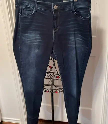 Arizona Jeans ๐๐๐BOGOHO๐๐๐Arizona Jean Co. Dark Wash Jeans/Jeggings-Size 18