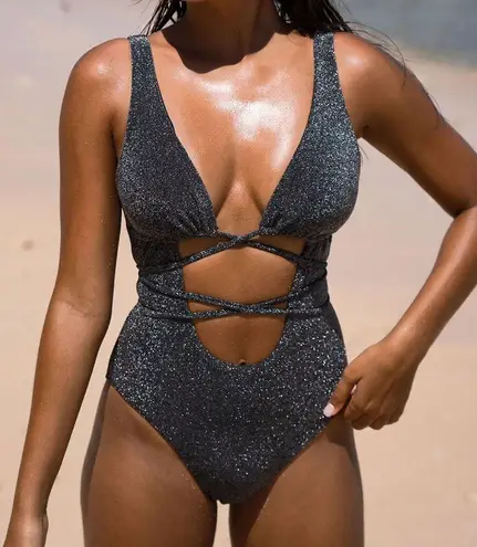 Berlook Black Lurex Cutout