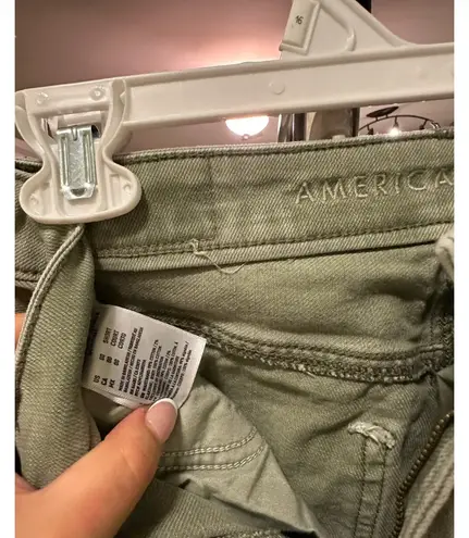 American Eagle Mom Jeans