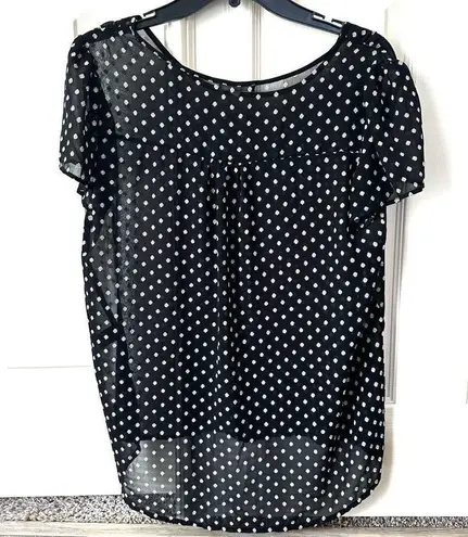 Pleione black short sleeved top