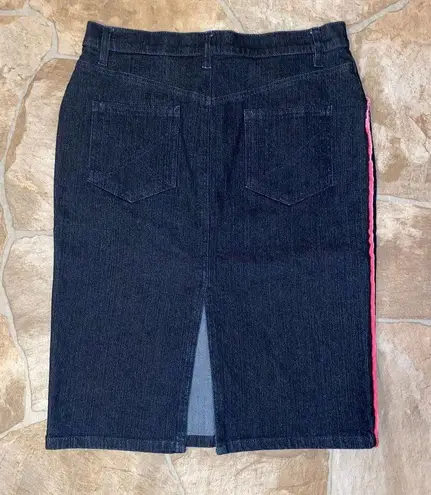 See By Chloe Dark Wash Denim Knee-Length Pencil Skirt with Hot Pink Piping, 8